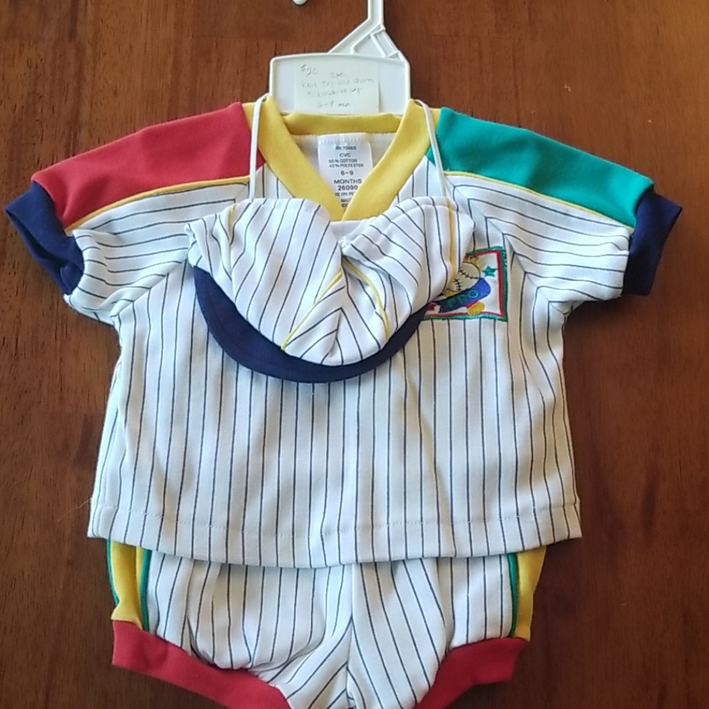 Baby knit top and shorts with baseball cap